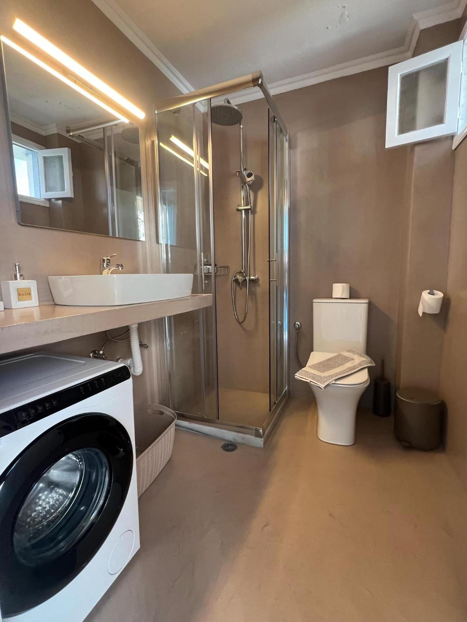 Ritzi Apartment Sými Luaran gambar